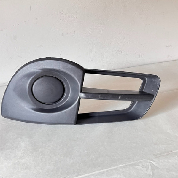 Moldura Farol Neblina Montana Lado Esquerdo 2011 A 2016 Preto Esquerdo