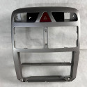 Moldura Central Painel Peugeot 307 Botão Alerta Trava Portas